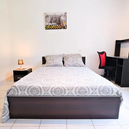 בית נופש L'enclos Avec Piscine Et Clim *