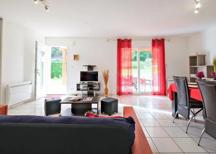 L'enclos Avec Piscine Et Clim Prázdninový dům *