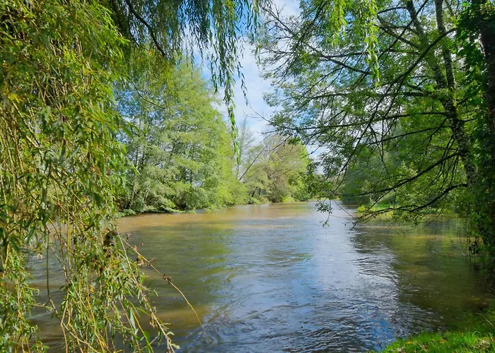 L'enclos Avec Piscine Et Clim Prázdninový dům *